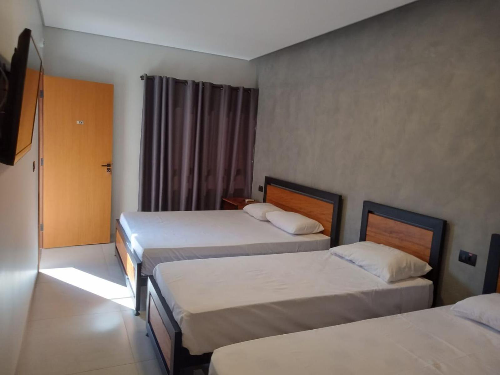 Hotel Maranhao Оуриньос Екстериор снимка